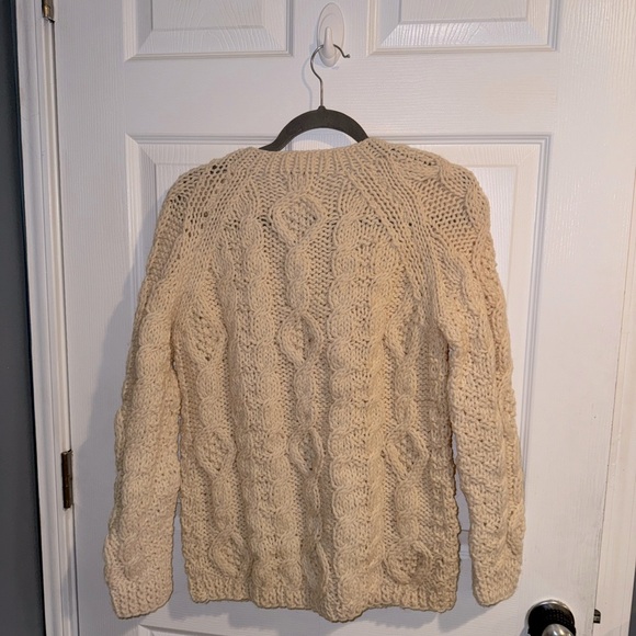 VINTAGE RARE “The BROADWAY” Cable Knit Cardigan 100% Wool (MADE IN ITALY) - Picture 3 of 4